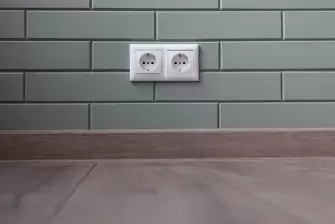 Комбинированная обшивка балкона Москва