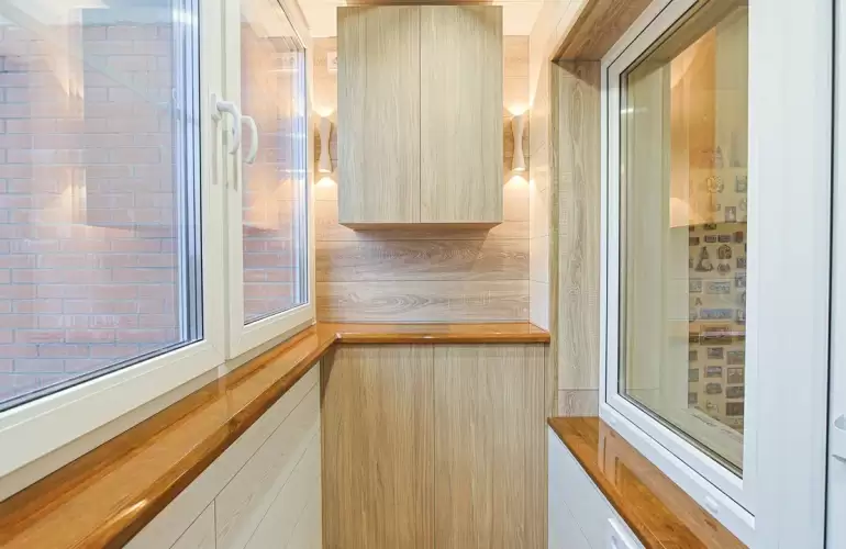 Тумбочка на балкон